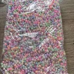 Bag of 2000 + bag of Pastel seed beads